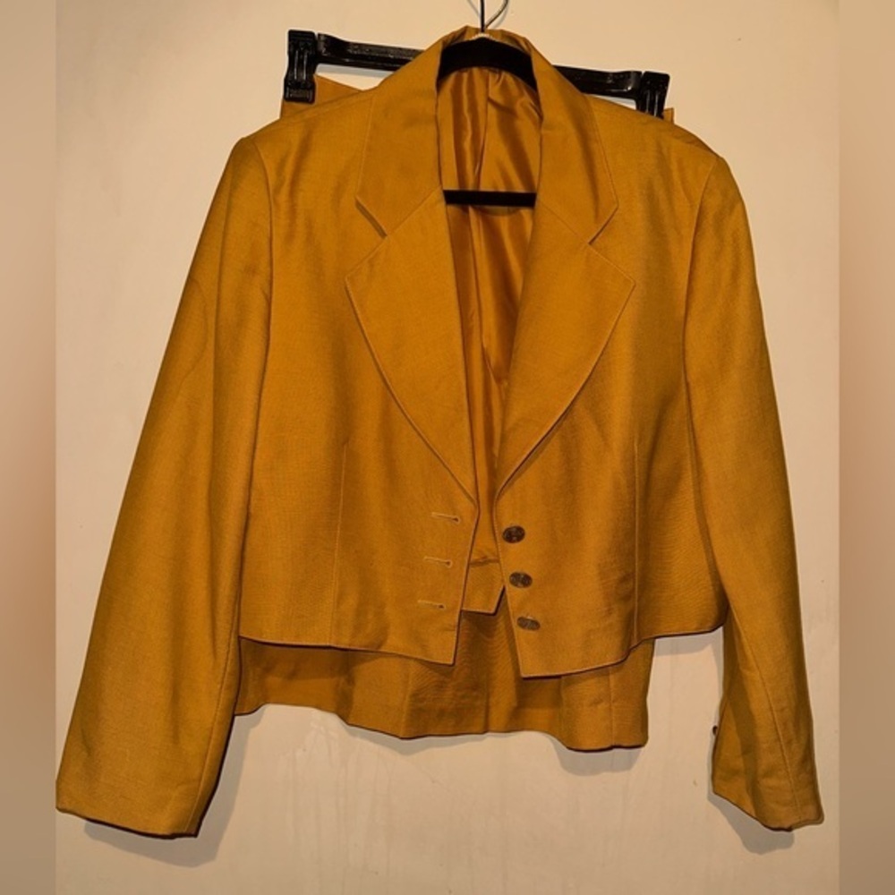 St. Michael Blazer and Skirt Set Size 14 Women Plus Gold